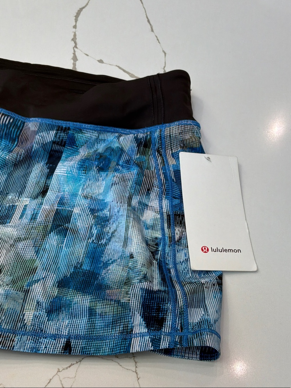 NWT Size 12 Lululemon Blue Abstract Print Athletic Skort Stay Put Short Trim 68 - Picture 2 of 14